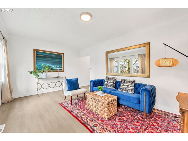 7630 N DRUMMOND Ave A, Portland, OR 97217