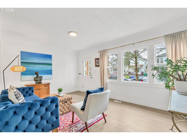 7630 N DRUMMOND Ave A, Portland, OR 97217