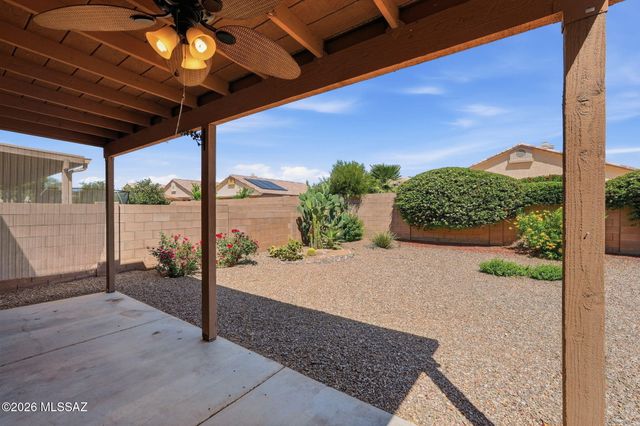337 E Calle Albita, Green Valley, AZ 85614