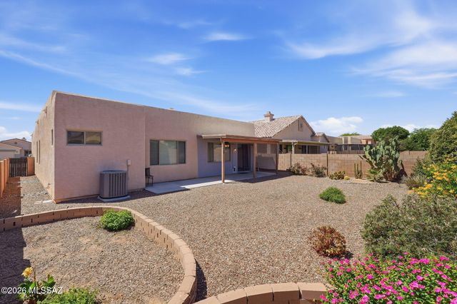 337 E Calle Albita, Green Valley, AZ 85614