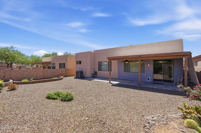 337 E Calle Albita, Green Valley, AZ 85614