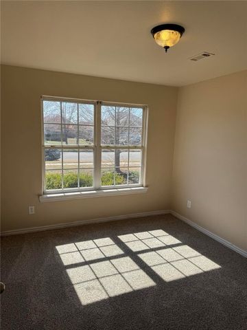 812 Grant Avenue, Prairie Grove, AR 72753