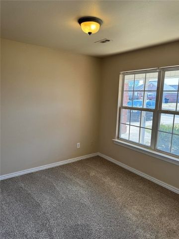 812 Grant Avenue, Prairie Grove, AR 72753