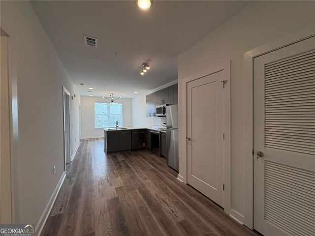 525 Parkway Drive NE APT 510, Atlanta, GA 30308