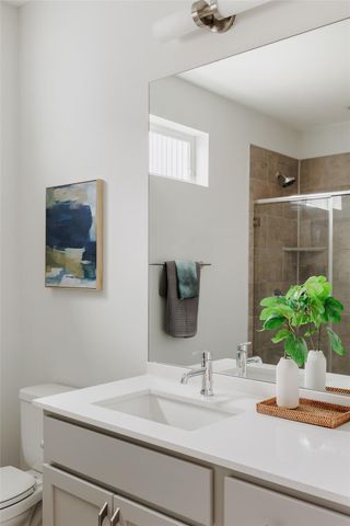 801 N Bluff DR 28, Austin, TX 78745