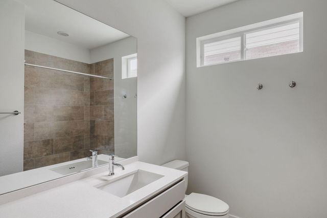 801 N Bluff DR 28, Austin, TX 78745