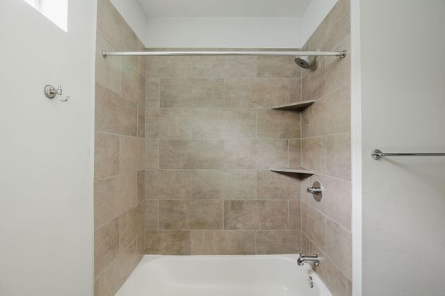 801 N Bluff DR 28, Austin, TX 78745