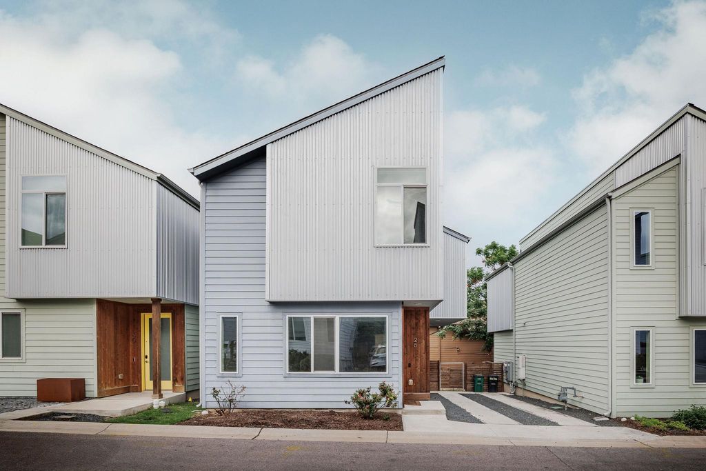 801 N Bluff DR 28, Austin, TX 78745