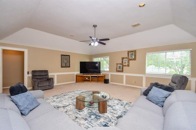 11 Stretford Court, Sugar Land, TX 77479