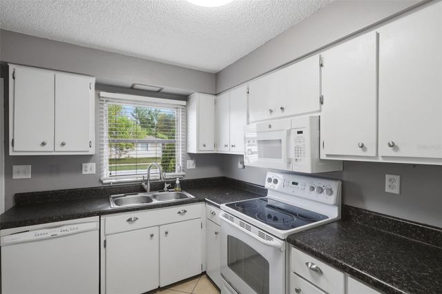 2444 HOPE AVENUE, Deltona, FL 32738