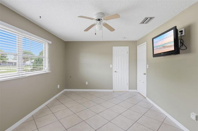2444 HOPE AVENUE, Deltona, FL 32738