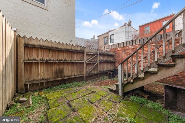 1011 INDEPENDENCE AVE SE, Washington, DC 20003