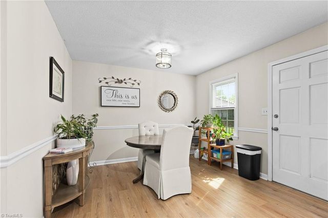 1007 Robin Hood Road C, High Point, NC 27262