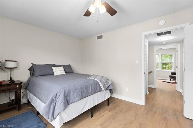 1007 Robin Hood Road C, High Point, NC 27262