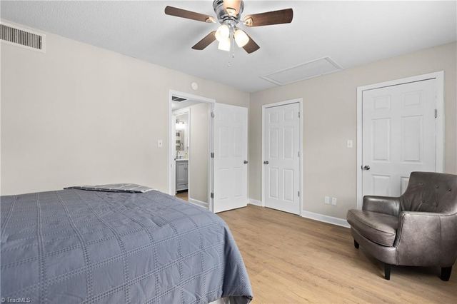 1007 Robin Hood Road C, High Point, NC 27262