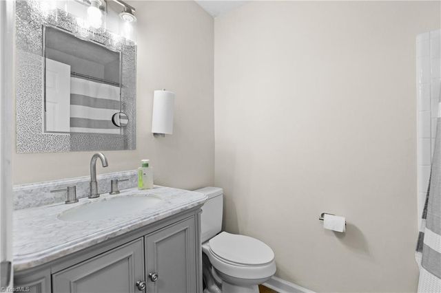 1007 Robin Hood Road C, High Point, NC 27262