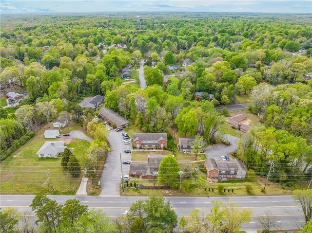 1007 Robin Hood Road C, High Point, NC 27262