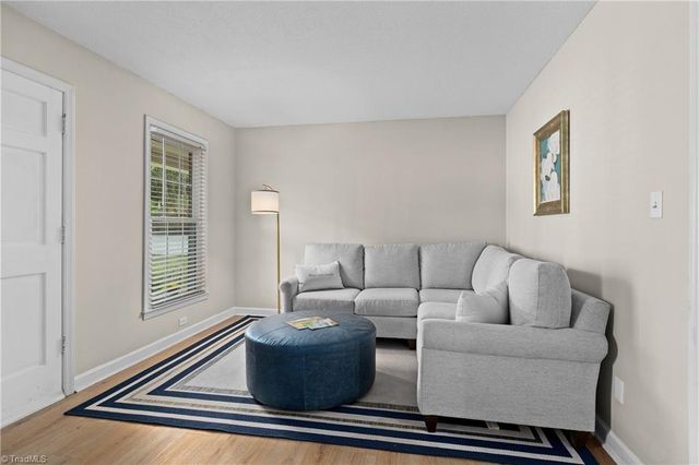 1007 Robin Hood Road C, High Point, NC 27262