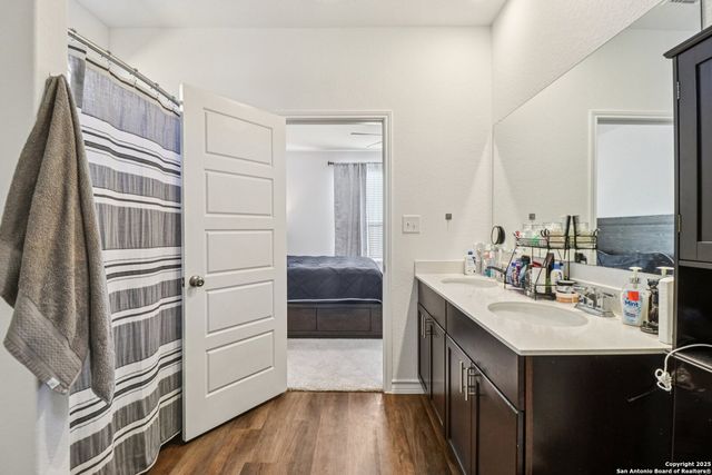 1106 Pigeon Lane, Marion, TX 78124