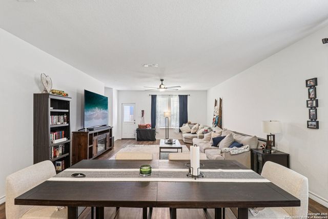 1106 Pigeon Lane, Marion, TX 78124