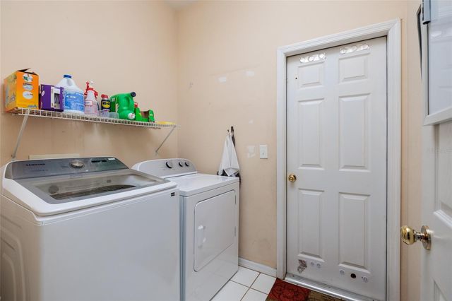 3513 PINE TOP DRIVE, Valrico, FL 33594
