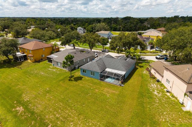 3513 PINE TOP DRIVE, Valrico, FL 33594