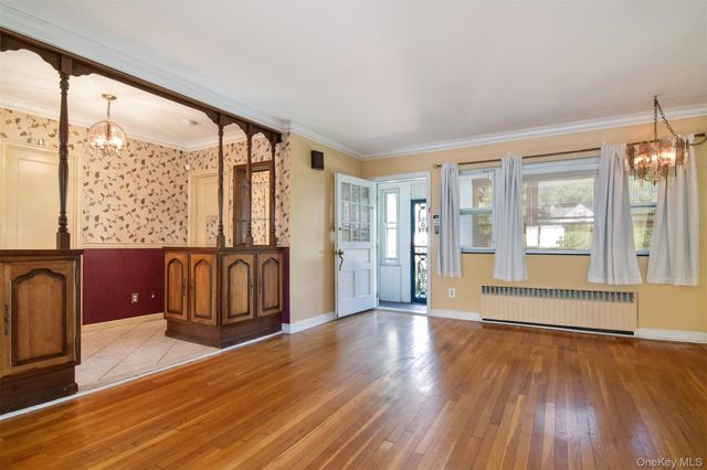 73 Lincoln Avenue, Yonkers, NY 10704