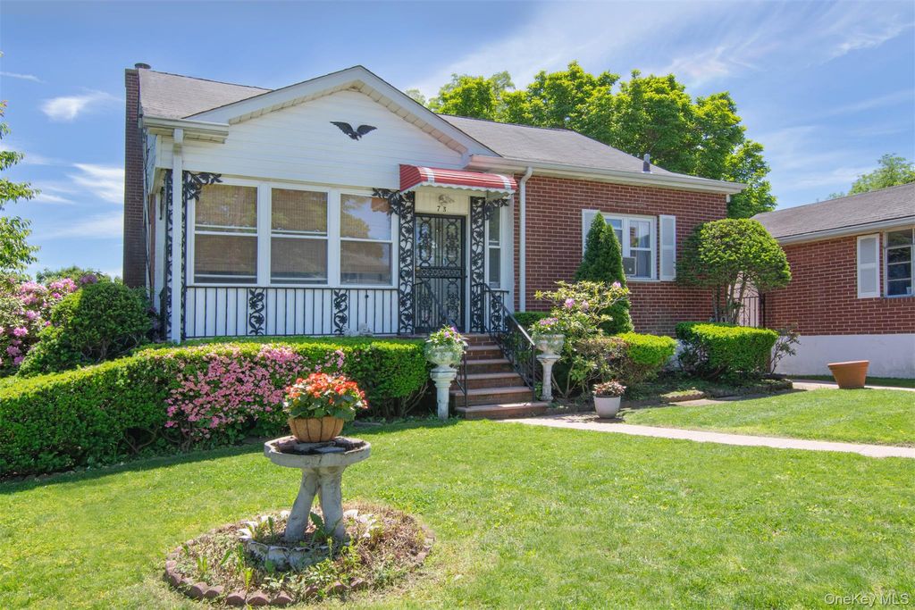73 Lincoln Avenue, Yonkers, NY 10704