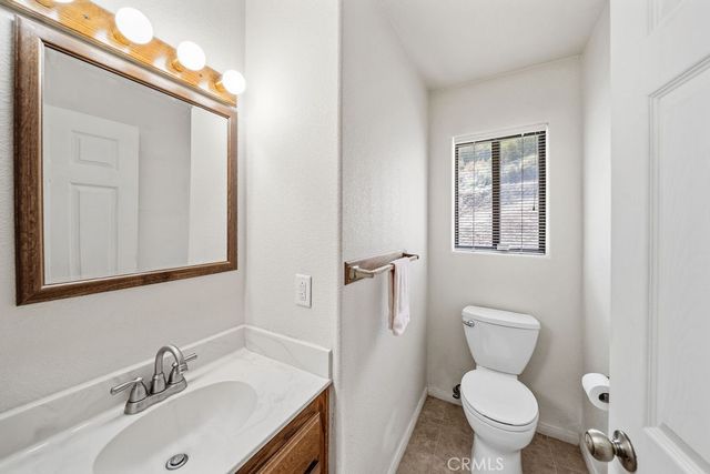 33268 Mackay Drive, Lake Elsinore, CA 92530
