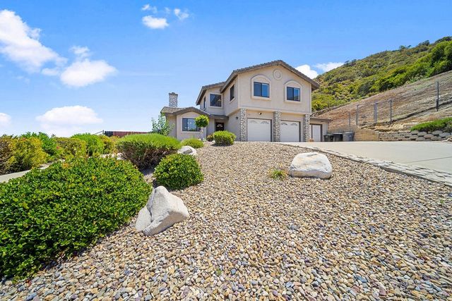 33268 Mackay Drive, Lake Elsinore, CA 92530