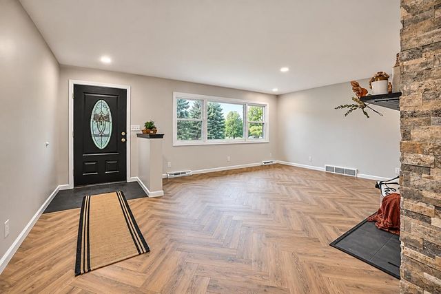 3400 Cambridge Drive, Springfield, OH 45503