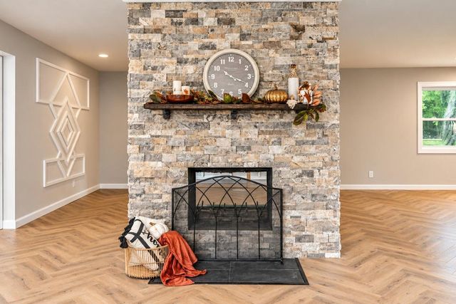 3400 Cambridge Drive, Springfield, OH 45503