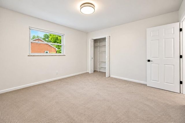 3400 Cambridge Drive, Springfield, OH 45503