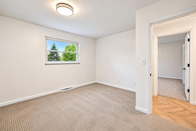 3400 Cambridge Drive, Springfield, OH 45503