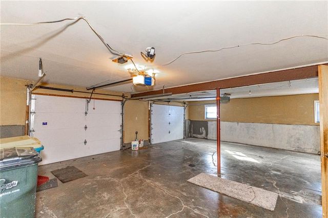 23650 W 56th Street, Shawnee, KS 66226