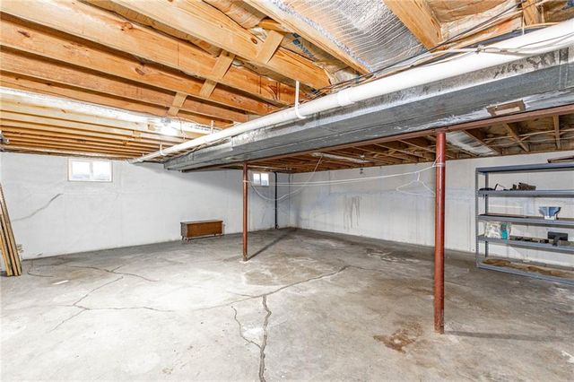 23650 W 56th Street, Shawnee, KS 66226