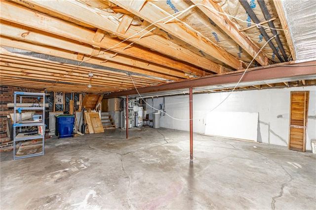 23650 W 56th Street, Shawnee, KS 66226