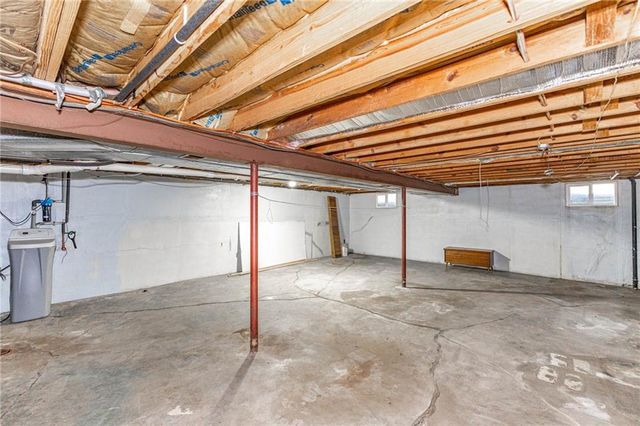 23650 W 56th Street, Shawnee, KS 66226