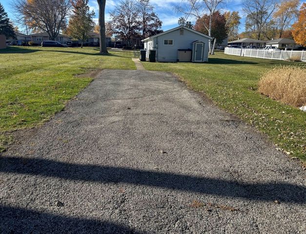 2031 Gilboa Avenue, Zion, IL 60099