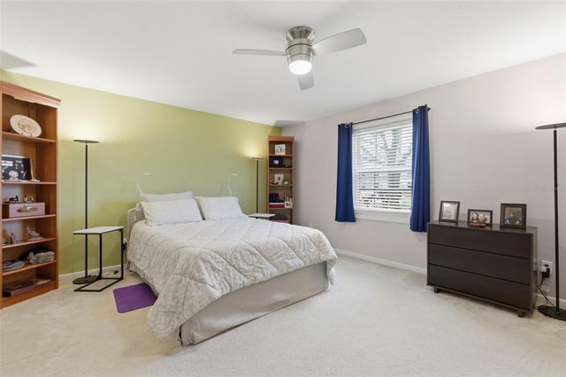 4842 COQUINA KEY DRIVE SE B, St Petersburg, FL 33705