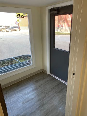 4808 N Cunningham Avenue, Urbana, IL 61802