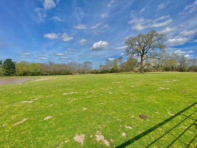 3145 Fm 1280 W, Lovelady, TX 75851