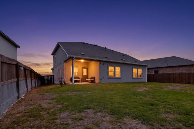 936 Mallow RD, Leander, TX 78641
