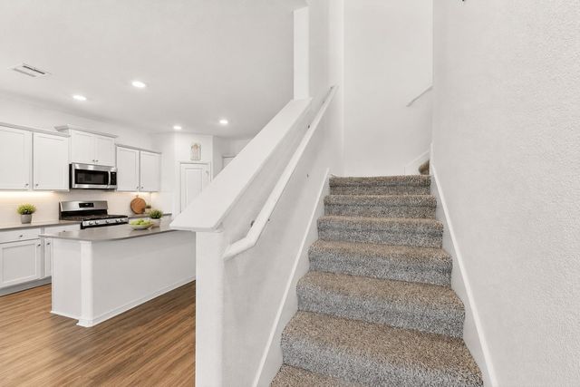 936 Mallow RD, Leander, TX 78641