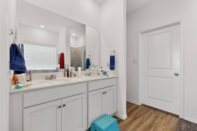936 Mallow RD, Leander, TX 78641