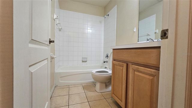 220 CAPE HARBOUR LOOP 108, Bradenton, FL 34212