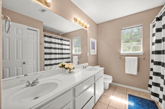 11203 Andenwood DR, Austin, TX 78726