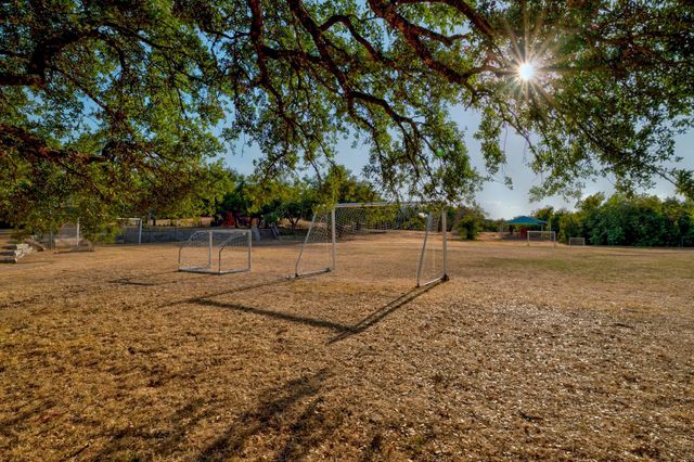 11203 Andenwood DR, Austin, TX 78726