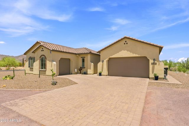 19414 W Seldon Lane, Waddell, AZ 85355