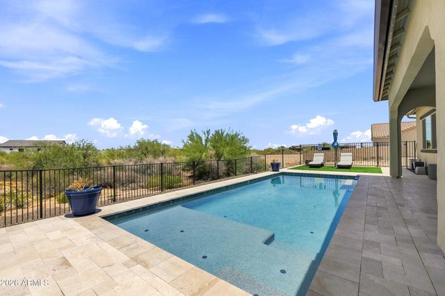 19414 W Seldon Lane, Waddell, AZ 85355